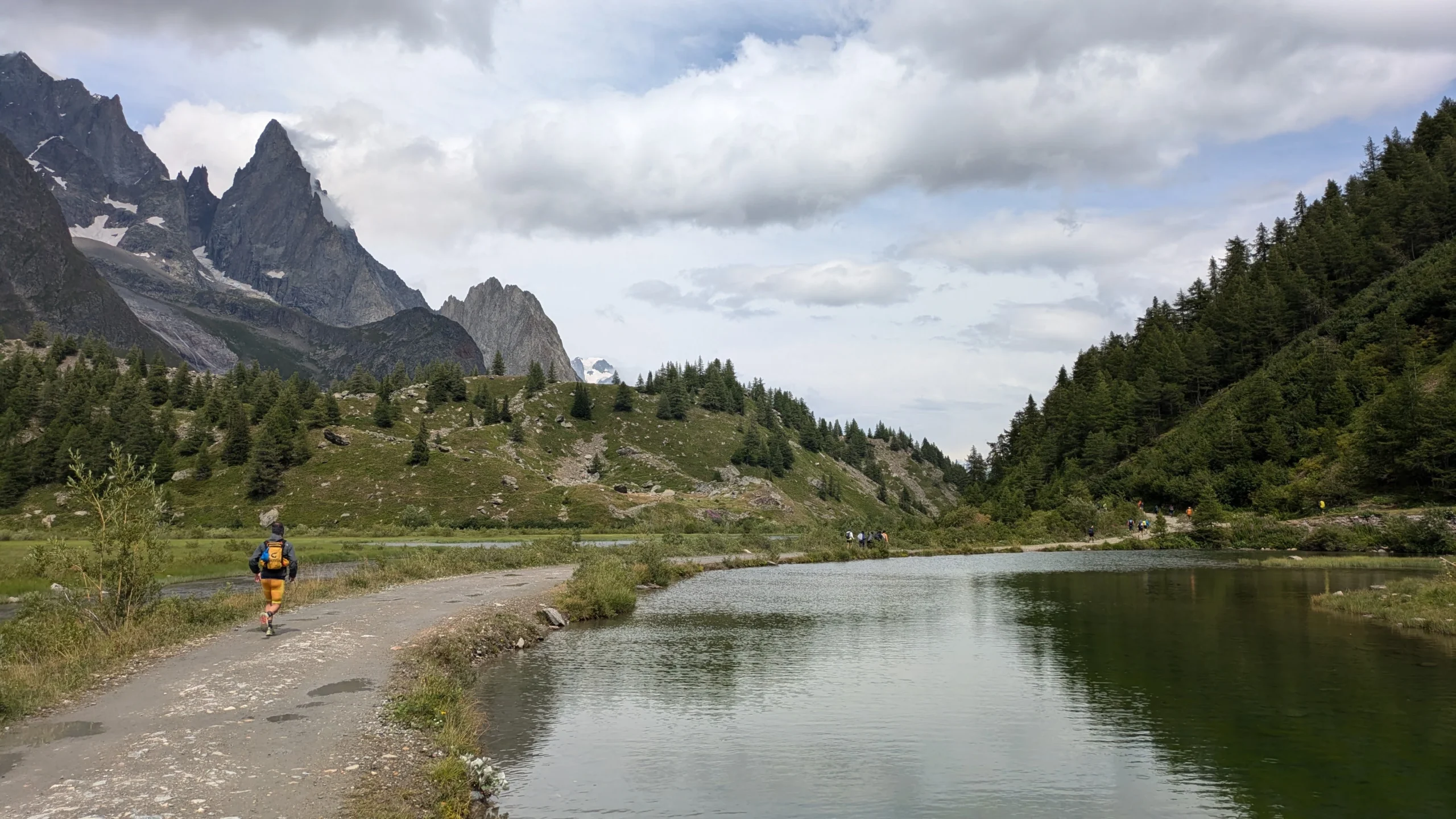 TRAIL TOUR MONTBLANC by ALTATREK
